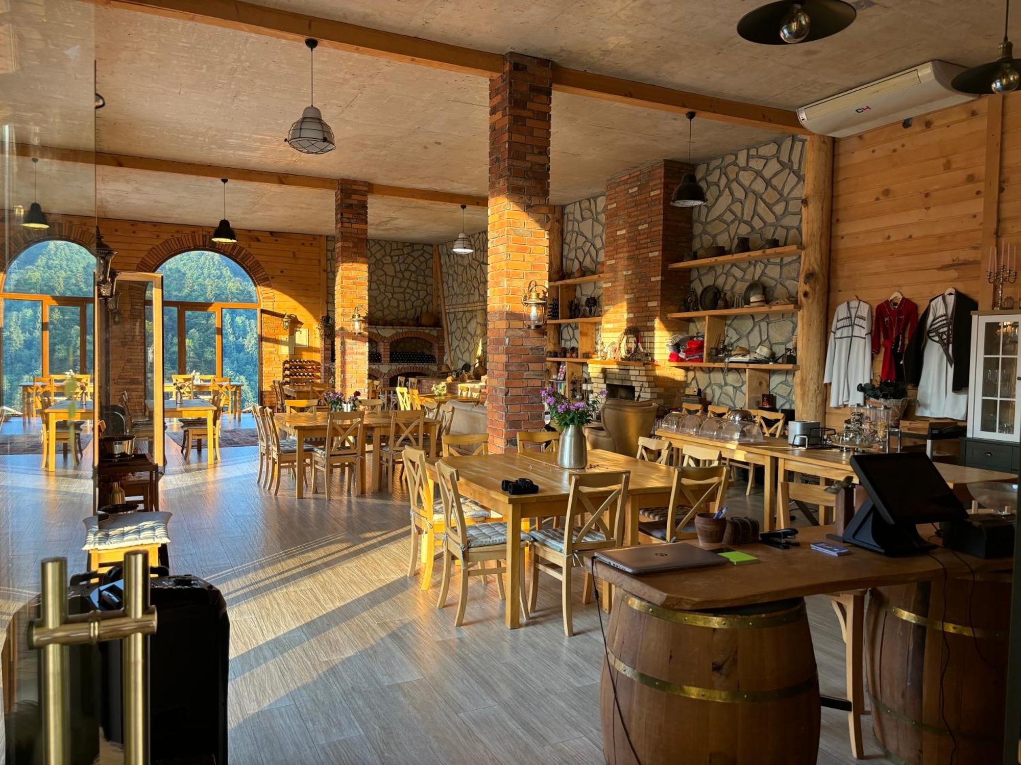 Hotel Chateau Iveri Varjanisi Dış mekan fotoğraf